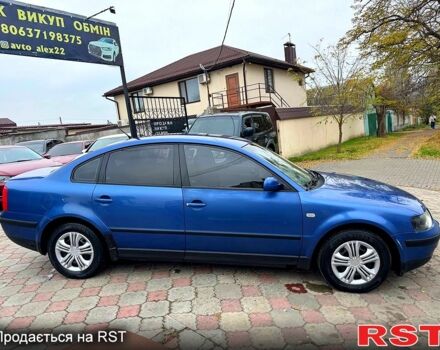 Синій Фольксваген Пассат, об'ємом двигуна 1.6 л та пробігом 255 тис. км за 3599 $, фото 3 на Automoto.ua