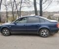 Синий Фольксваген Пассат, объемом двигателя 1.6 л и пробегом 305 тыс. км за 4000 $, фото 5 на Automoto.ua