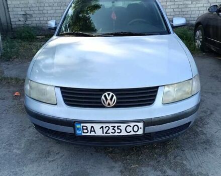 Синий Фольксваген Пассат, объемом двигателя 1.9 л и пробегом 376 тыс. км за 3700 $, фото 4 на Automoto.ua