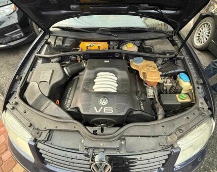 Синій Фольксваген Пассат, об'ємом двигуна 2.8 л та пробігом 273 тис. км за 3200 $, фото 2 на Automoto.ua