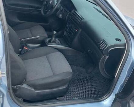 Синій Фольксваген Пассат, об'ємом двигуна 1.6 л та пробігом 245 тис. км за 3900 $, фото 1 на Automoto.ua