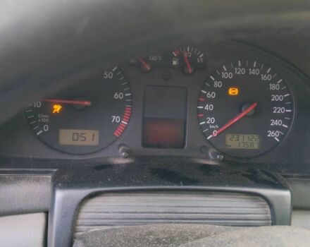 Синий Фольксваген Пассат, объемом двигателя 1.8 л и пробегом 231 тыс. км за 3100 $, фото 4 на Automoto.ua