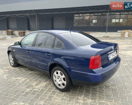Синий Фольксваген Пассат, объемом двигателя 2.5 л и пробегом 330 тыс. км за 2750 $, фото 16 на Automoto.ua