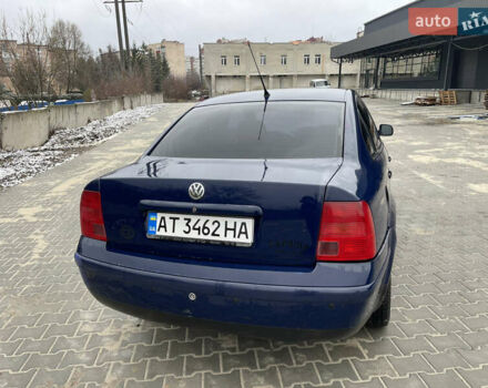 Синий Фольксваген Пассат, объемом двигателя 2.5 л и пробегом 330 тыс. км за 2750 $, фото 13 на Automoto.ua