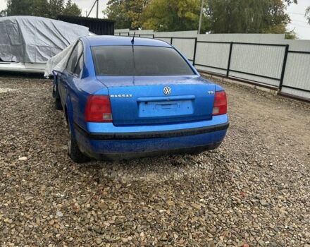 Синій Фольксваген Пассат, об'ємом двигуна 1.9 л та пробігом 320 тис. км за 1200 $, фото 4 на Automoto.ua