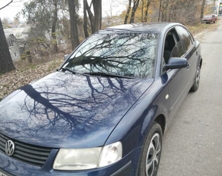 Синий Фольксваген Пассат, объемом двигателя 1.6 л и пробегом 305 тыс. км за 4000 $, фото 11 на Automoto.ua