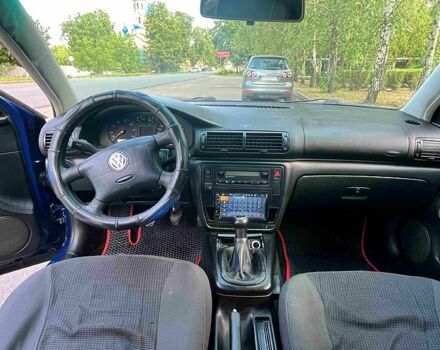 Синий Фольксваген Пассат, объемом двигателя 1.8 л и пробегом 0 тыс. км за 3800 $, фото 7 на Automoto.ua