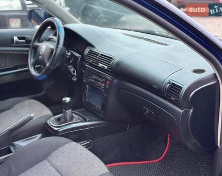 Синий Фольксваген Пассат, объемом двигателя 1.8 л и пробегом 350 тыс. км за 3999 $, фото 7 на Automoto.ua