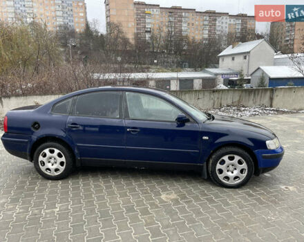 Синий Фольксваген Пассат, объемом двигателя 2.5 л и пробегом 330 тыс. км за 2750 $, фото 3 на Automoto.ua