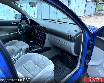 Синий Фольксваген Пассат, объемом двигателя 1.8 л и пробегом 258 тыс. км за 3999 $, фото 7 на Automoto.ua