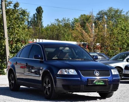 Синий Фольксваген Пассат, объемом двигателя 1.8 л и пробегом 292 тыс. км за 4950 $, фото 1 на Automoto.ua