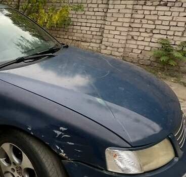 Синий Фольксваген Пассат, объемом двигателя 1.8 л и пробегом 328 тыс. км за 2600 $, фото 7 на Automoto.ua