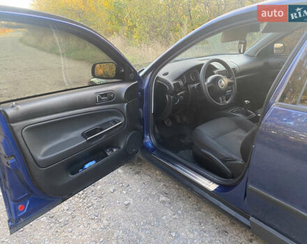 Синий Фольксваген Пассат, объемом двигателя 1.9 л и пробегом 441 тыс. км за 4499 $, фото 11 на Automoto.ua