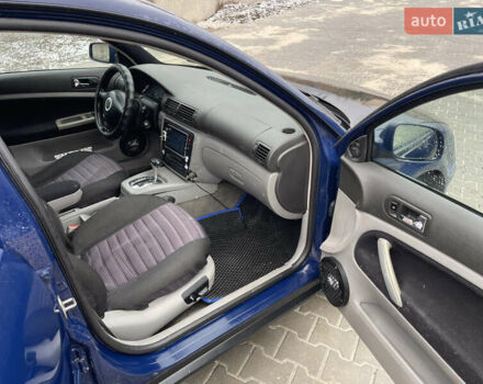 Синий Фольксваген Пассат, объемом двигателя 2.5 л и пробегом 330 тыс. км за 2750 $, фото 31 на Automoto.ua