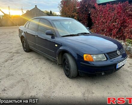 Синій Фольксваген Пассат, об'ємом двигуна 2.3 л та пробігом 314 тис. км за 2900 $, фото 1 на Automoto.ua