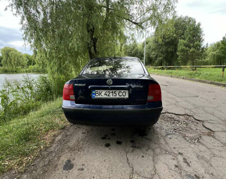 Синій Фольксваген Пассат, об'ємом двигуна 1.6 л та пробігом 364 тис. км за 3400 $, фото 6 на Automoto.ua