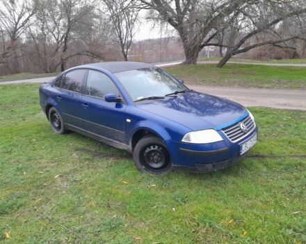 Синий Фольксваген Пассат, объемом двигателя 1.9 л и пробегом 400 тыс. км за 2000 $, фото 3 на Automoto.ua