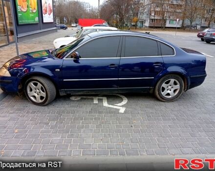 Синій Фольксваген Пассат, об'ємом двигуна 2.5 л та пробігом 380 тис. км за 3800 $, фото 2 на Automoto.ua