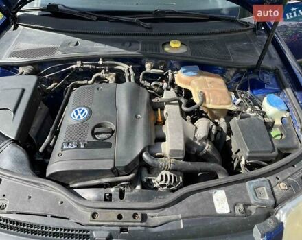 Синий Фольксваген Пассат, объемом двигателя 1.78 л и пробегом 204 тыс. км за 5137 $, фото 6 на Automoto.ua
