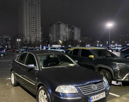 Синий Фольксваген Пассат, объемом двигателя 1.8 л и пробегом 386 тыс. км за 4750 $, фото 25 на Automoto.ua