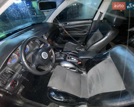 Синий Фольксваген Пассат, объемом двигателя 1.8 л и пробегом 386 тыс. км за 4750 $, фото 20 на Automoto.ua