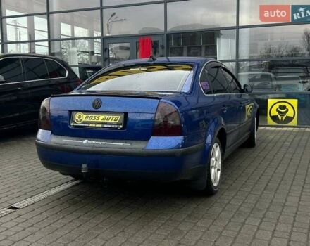 Синий Фольксваген Пассат, объемом двигателя 1.6 л и пробегом 198 тыс. км за 5000 $, фото 6 на Automoto.ua