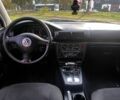 Синій Фольксваген Пассат, об'ємом двигуна 2 л та пробігом 250 тис. км за 3800 $, фото 8 на Automoto.ua