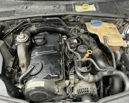 Синій Фольксваген Пассат, об'ємом двигуна 1.9 л та пробігом 475 тис. км за 1588 $, фото 7 на Automoto.ua