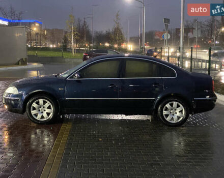 Синий Фольксваген Пассат, объемом двигателя 1.8 л и пробегом 386 тыс. км за 4750 $, фото 9 на Automoto.ua