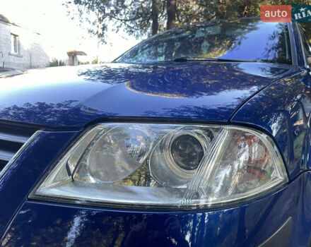 Фольксваген Пассат 2001 у Дубно на Automoto.ua Синій Фольксваген Пассат, об'ємом двигуна 1.6 л та пробігом 197 тис. км за 4600 $, фото 14 на Automoto.ua