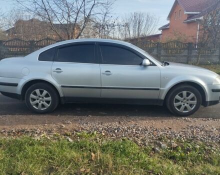 Синій Фольксваген Пассат, об'ємом двигуна 2 л та пробігом 223 тис. км за 4350 $, фото 6 на Automoto.ua