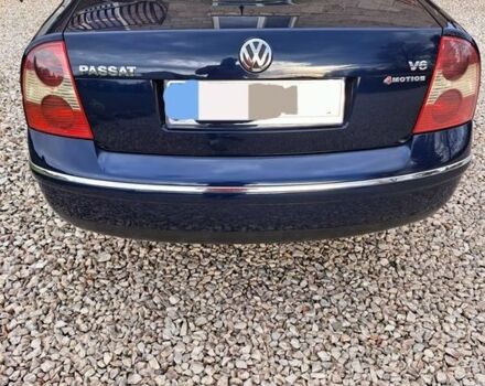 Синий Фольксваген Пассат, объемом двигателя 2.8 л и пробегом 322 тыс. км за 2050 $, фото 4 на Automoto.ua