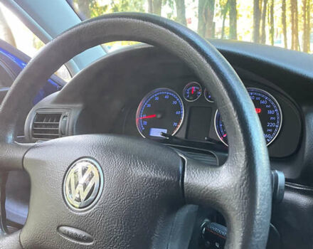 Фольксваген Пассат 2001 у Дубно на Automoto.ua Синій Фольксваген Пассат, об'ємом двигуна 1.6 л та пробігом 197 тис. км за 4600 $, фото 31 на Automoto.ua