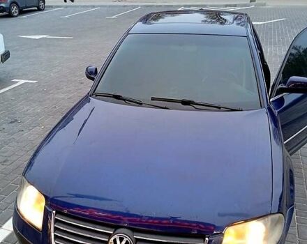 Синий Фольксваген Пассат, объемом двигателя 2.5 л и пробегом 380 тыс. км за 3800 $, фото 5 на Automoto.ua