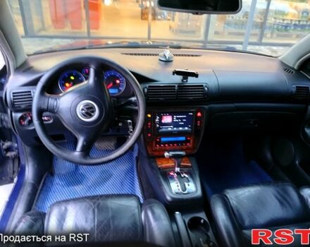 Синій Фольксваген Пассат, об'ємом двигуна 2.5 л та пробігом 380 тис. км за 3800 $, фото 7 на Automoto.ua