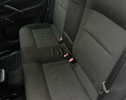 Синий Фольксваген Пассат, объемом двигателя 1.6 л и пробегом 309 тыс. км за 3850 $, фото 18 на Automoto.ua