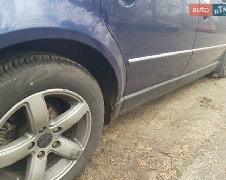 Синий Фольксваген Пассат, объемом двигателя 1.78 л и пробегом 309 тыс. км за 2950 $, фото 14 на Automoto.ua