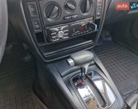 Синий Фольксваген Пассат, объемом двигателя 2 л и пробегом 291 тыс. км за 4199 $, фото 17 на Automoto.ua