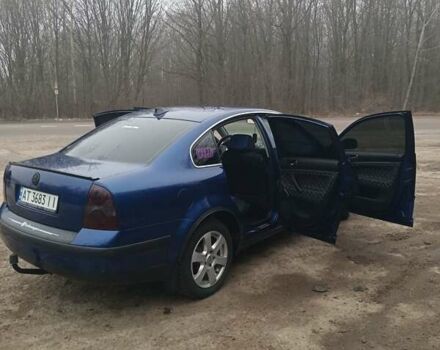 Синий Фольксваген Пассат, объемом двигателя 1.6 л и пробегом 199 тыс. км за 4300 $, фото 6 на Automoto.ua