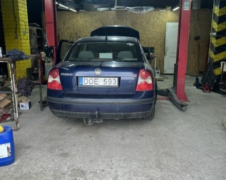 Синій Фольксваген Пассат, об'ємом двигуна 1.9 л та пробігом 300 тис. км за 2855 $, фото 8 на Automoto.ua