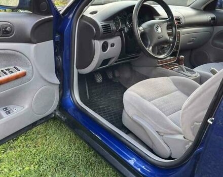 Синий Фольксваген Пассат, объемом двигателя 1.78 л и пробегом 204 тыс. км за 5137 $, фото 3 на Automoto.ua