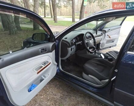 Синий Фольксваген Пассат, объемом двигателя 1.8 л и пробегом 242 тыс. км за 4500 $, фото 12 на Automoto.ua