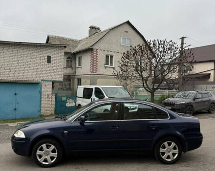 Синий Фольксваген Пассат, объемом двигателя 1.6 л и пробегом 309 тыс. км за 3850 $, фото 8 на Automoto.ua