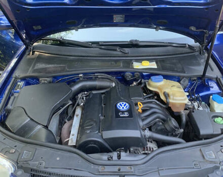 Синій Фольксваген Пассат, об'ємом двигуна 1.6 л та пробігом 252 тис. км за 5500 $, фото 19 на Automoto.ua