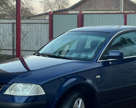 Синий Фольксваген Пассат, объемом двигателя 1.6 л и пробегом 309 тыс. км за 4100 $, фото 4 на Automoto.ua