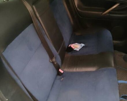 Синий Фольксваген Пассат, объемом двигателя 2.3 л и пробегом 308 тыс. км за 5000 $, фото 5 на Automoto.ua