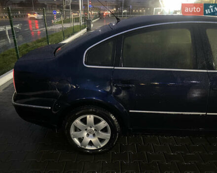 Синий Фольксваген Пассат, объемом двигателя 1.8 л и пробегом 386 тыс. км за 4750 $, фото 15 на Automoto.ua