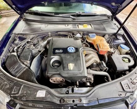 Синий Фольксваген Пассат, объемом двигателя 2 л и пробегом 266 тыс. км за 4410 $, фото 5 на Automoto.ua