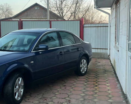 Синий Фольксваген Пассат, объемом двигателя 1.6 л и пробегом 309 тыс. км за 4100 $, фото 10 на Automoto.ua