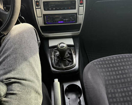 Синий Фольксваген Пассат, объемом двигателя 1.78 л и пробегом 243 тыс. км за 4200 $, фото 1 на Automoto.ua